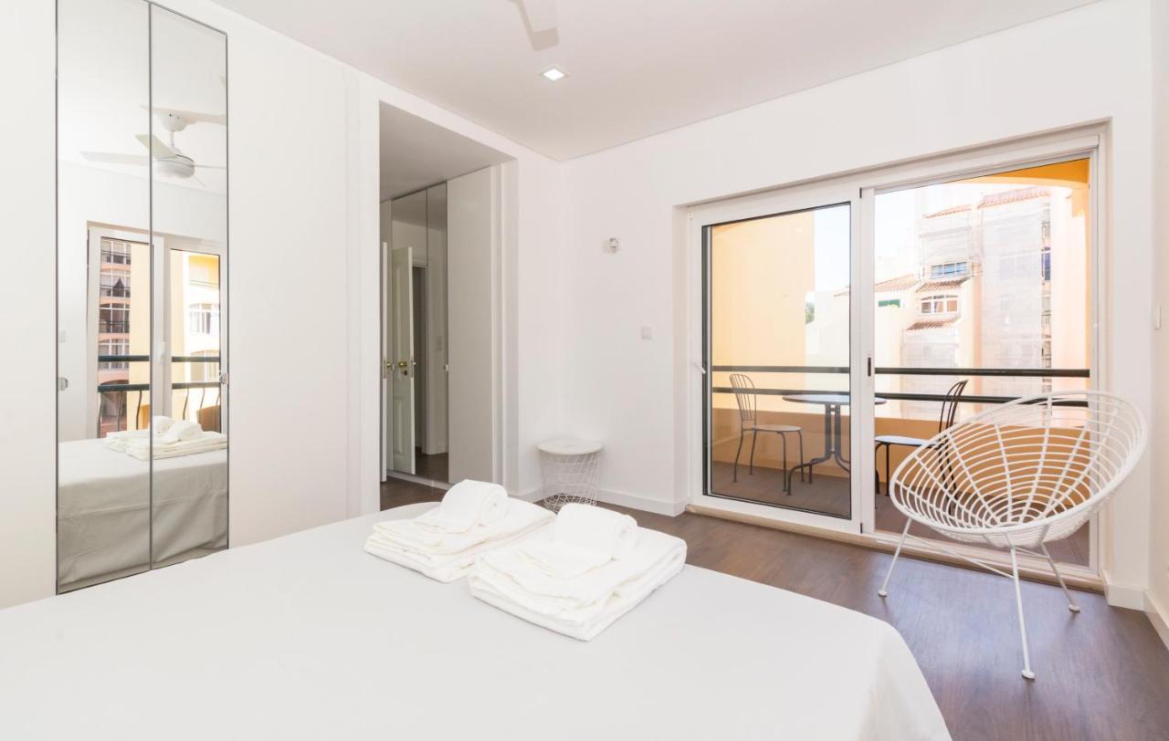 Houze_Lovely Flat With Swimming Pool! Cascais Kültér fotó